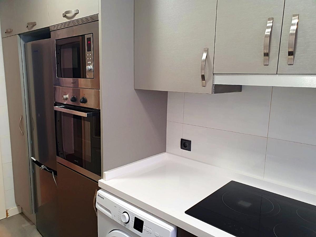 Newly Renovated Two Bedrooms Apartment In Villa Marina ベニドルム エクステリア 写真